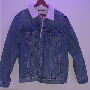 MENS BRAND NEW LEVIS jean jacket